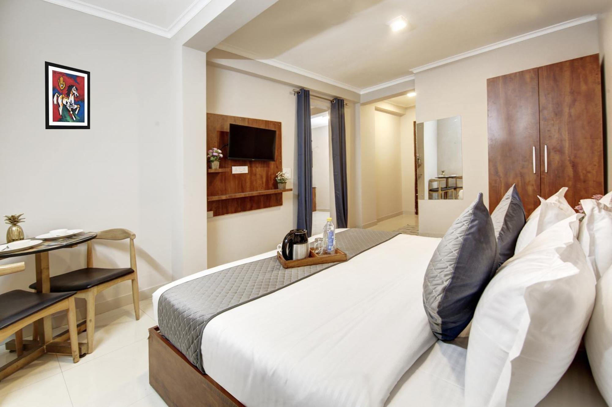 Limewood Stay - Executive Huda City Center Γκουργκάον Εξωτερικό φωτογραφία